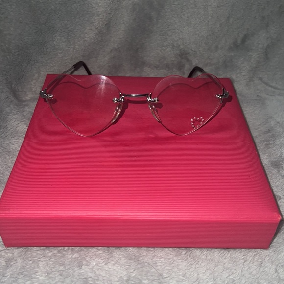 Heart glasses - Picture 3 of 4